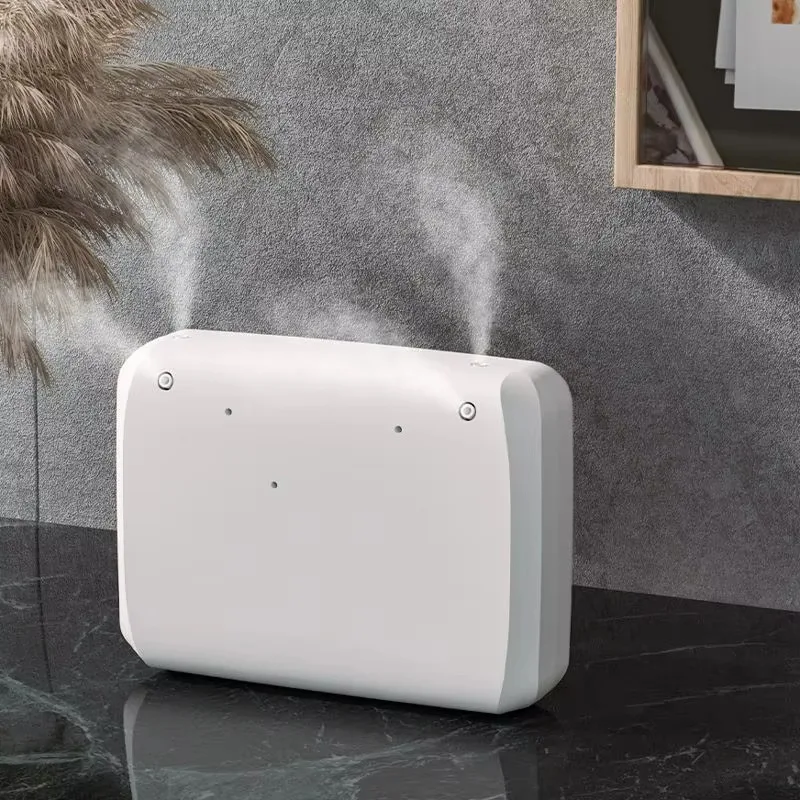 

Bluetooth Control Diffuser Machine Professional Four Sprays Magnetic Cover Mini Fan Waterless Aroma Diffuser