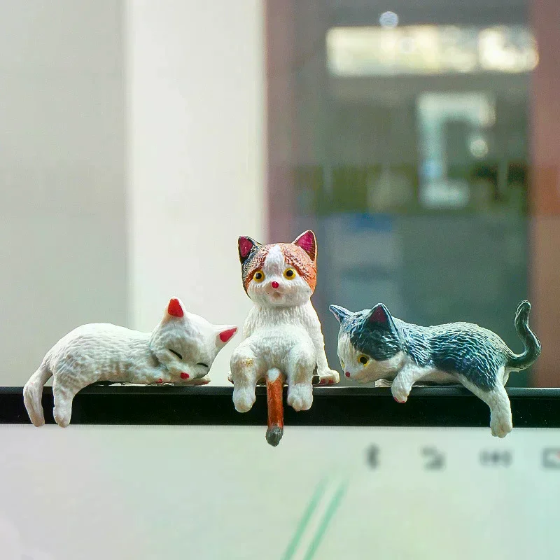 Car Landscape Cat Ornaments Cute Cartoon Cat Ornament Car Center Console Navigator Screen Sleeping Cat Decoration Miniatures 5Pc