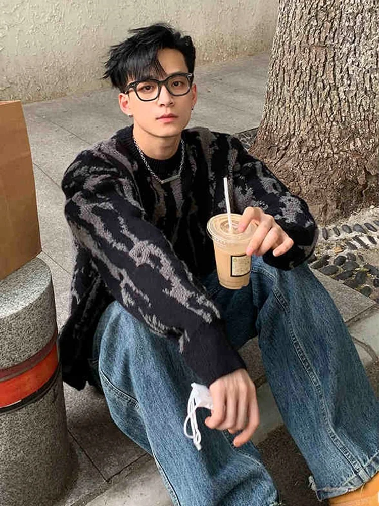 

Thi Knitted Men's Sweater Autumn Winter American Street Sle Lazy Color Blo Youthful Vitali Straight Tube Long Sve ...