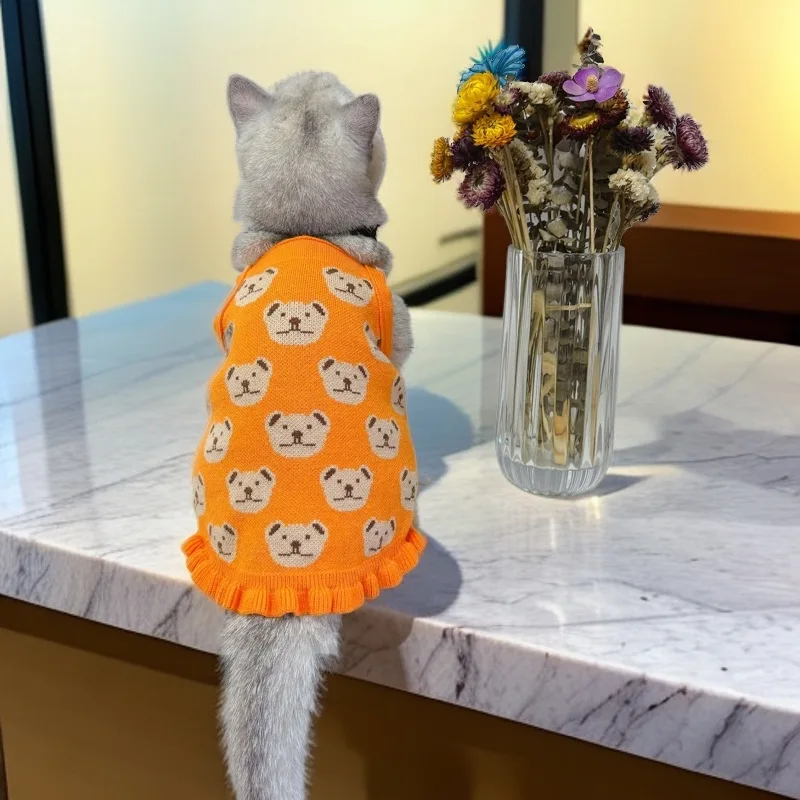 Autumn New Product: Knitted Tank Top for Dogs and Cats, Cute Little Bear Jacquard Yorkshire Marzis Small Body Bibi Bear Coat