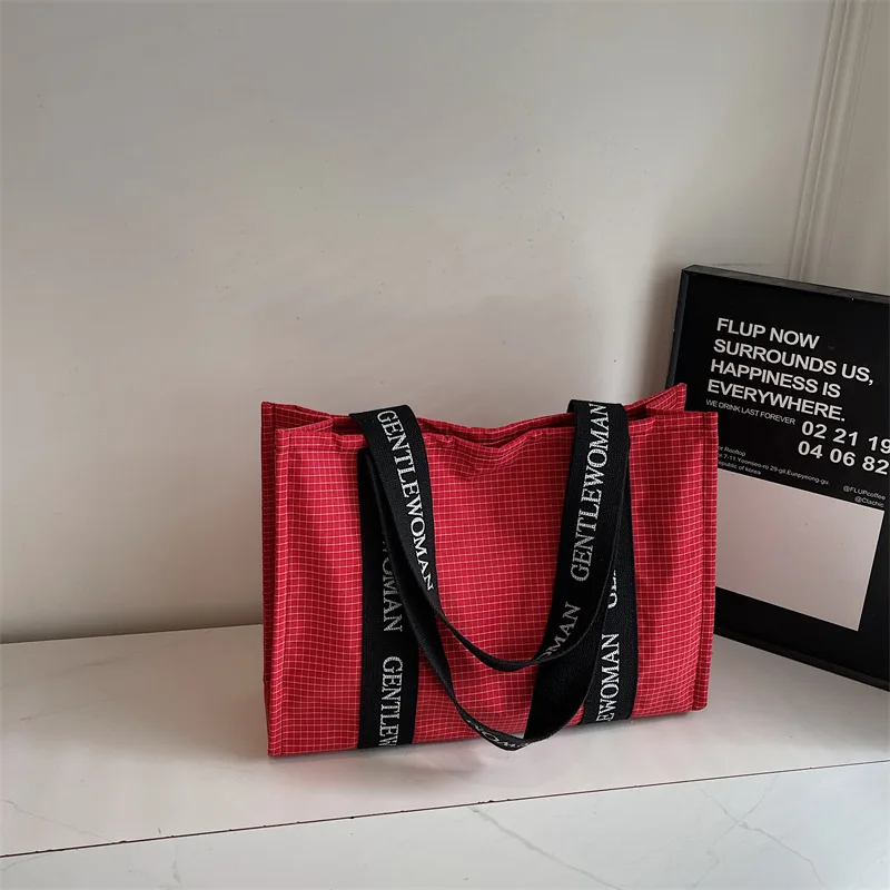 

Fashion GentleWoman Top Handle Bags Fresh Texture Shoulder Bag Large Leisure Storage Bag with Letter Print for Autumn Winter