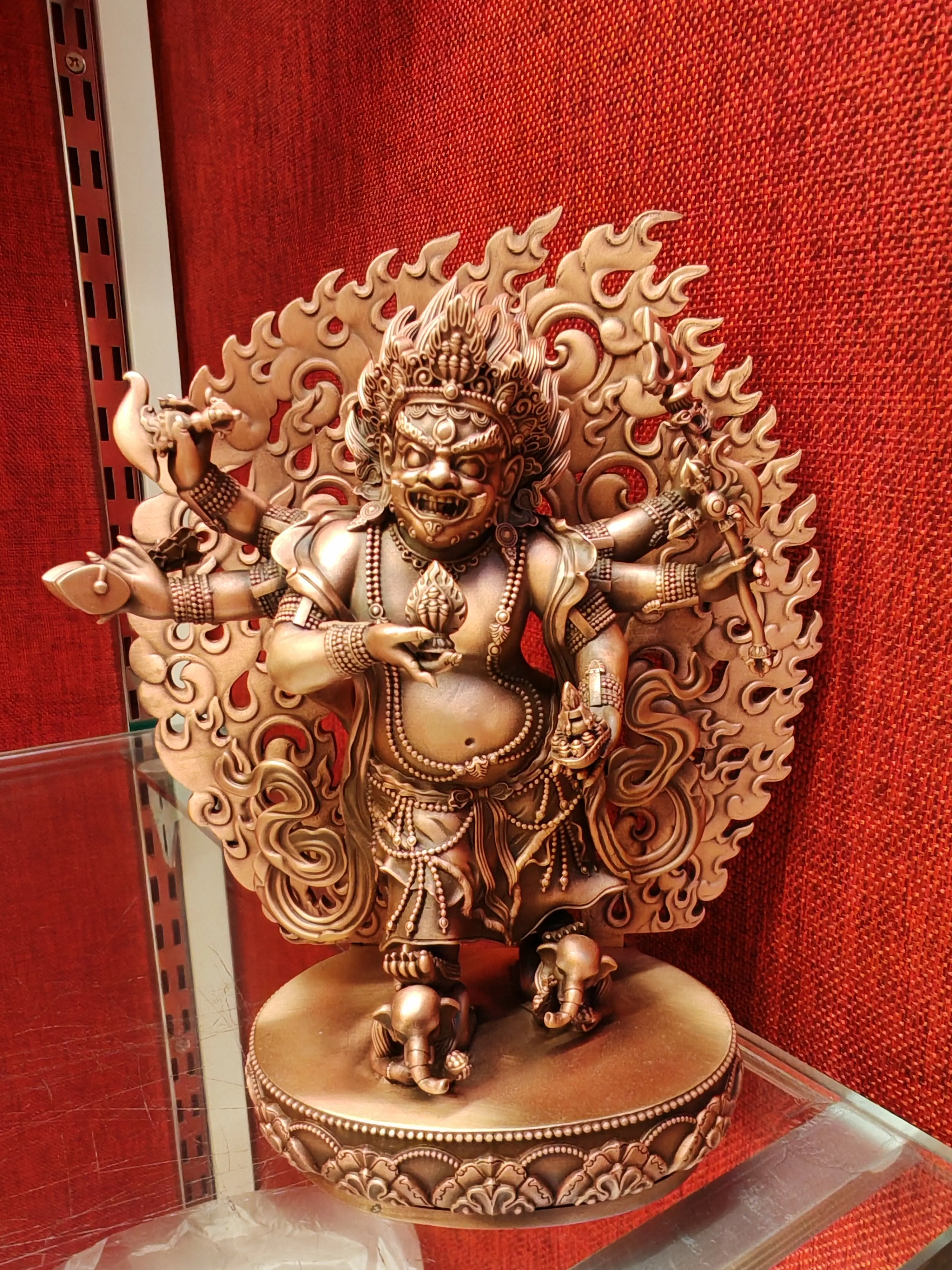 Pure copper white withered main six-armed Mahagala boutique Buddha statue with a height of 5 inches