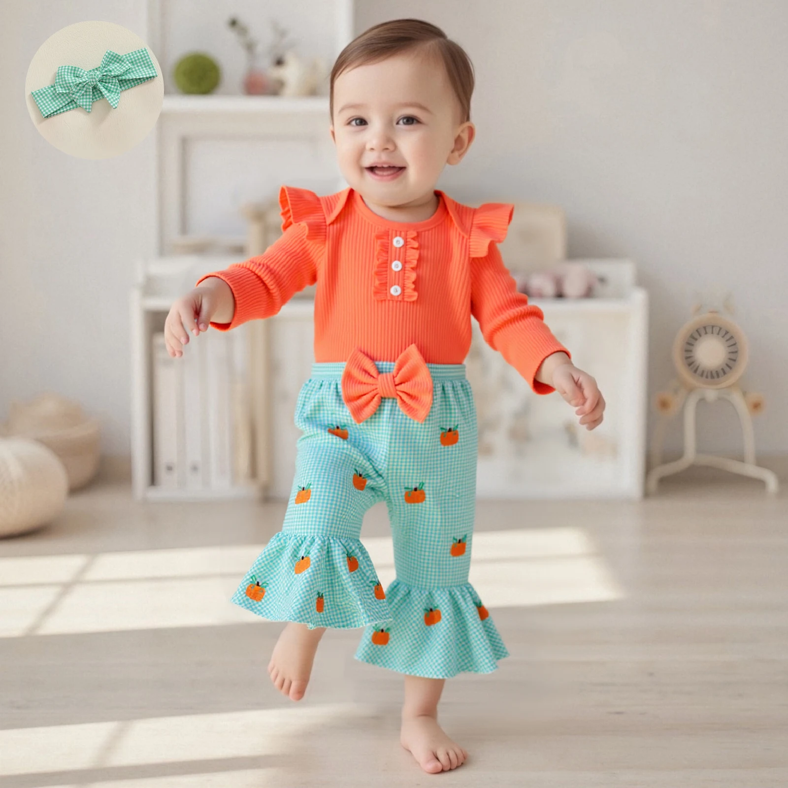

Осенняя одежда для маленьких девочек, комбинезон с длинными рукавами и рюшами + штаны с вышивкой тыквы + комплект с повязкой на голову, одежда для новорожденных
