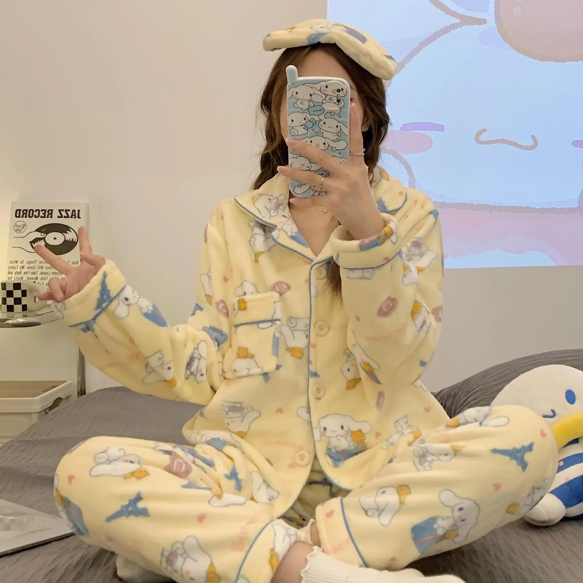 Sanrio Nieuwe Cinnamoroll Babycinnamoroll Thermische Pyjama Flanel Voor Dames Herfst En Winter Verdikte Fleece Gevoerde Huispyjama