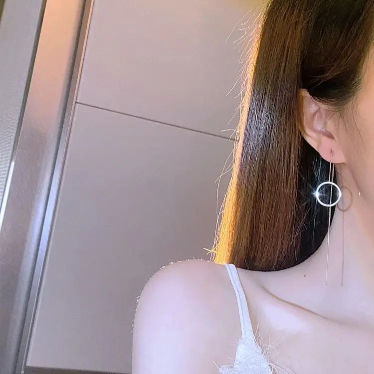 Designer di tendenza del marchio di lusso nuovi orecchini a cerchio lungo orecchini da donna coreani piccoli orecchini da sposa