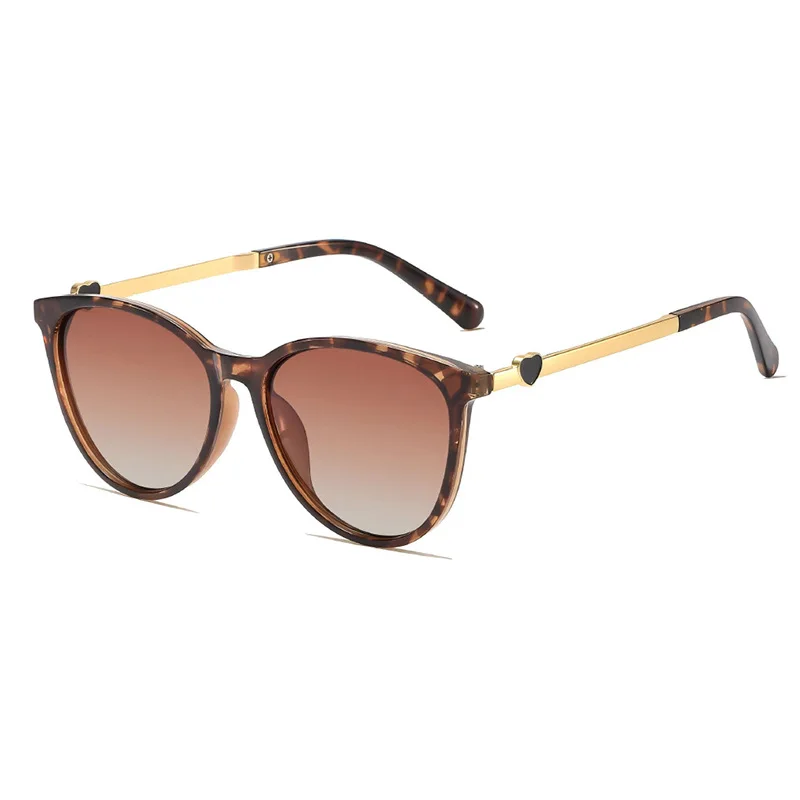 

2026 Polarized Vintage Fashion Round Sunglasses Women Men Retro Metal Brand Sun Glasses Heart Decoration Frame Cat Eye Glasses