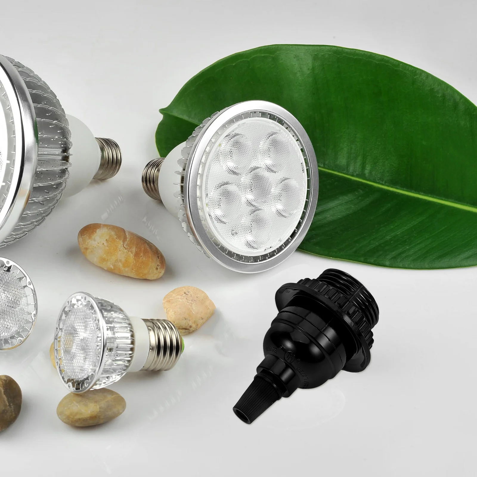 

E26 Light Ceiling Lamp Base Replacement Bulb Holder E26 Bulb Holder Socket Lamp Repair Socket Light Fixture Parts