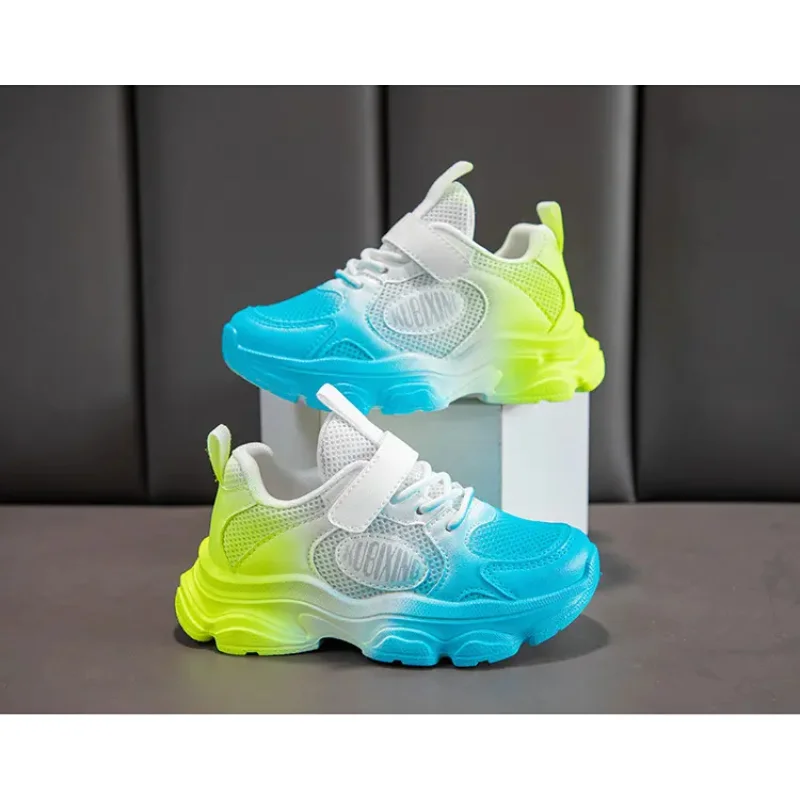 Scarpe sportive per bambini Scarpe da corsa casual per bambini per ragazzi Ragazze Mesh Traspirante Moda Sneakers Primavera Estate Antiscivolo Morbida per bambini