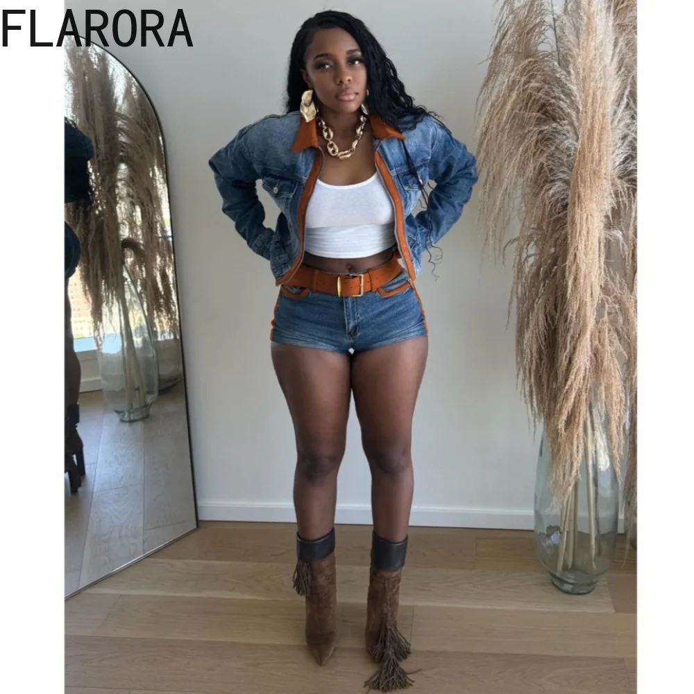 FLARORA Vintage Denim Patchworkowe Komplety Dwuczęściowe Damskie Kurtki Krótkie z Klapami, Zapinane na Zamek, z Długim Rękawem i Szorty, Modne Stroje Damskie w Stylu Streetwear