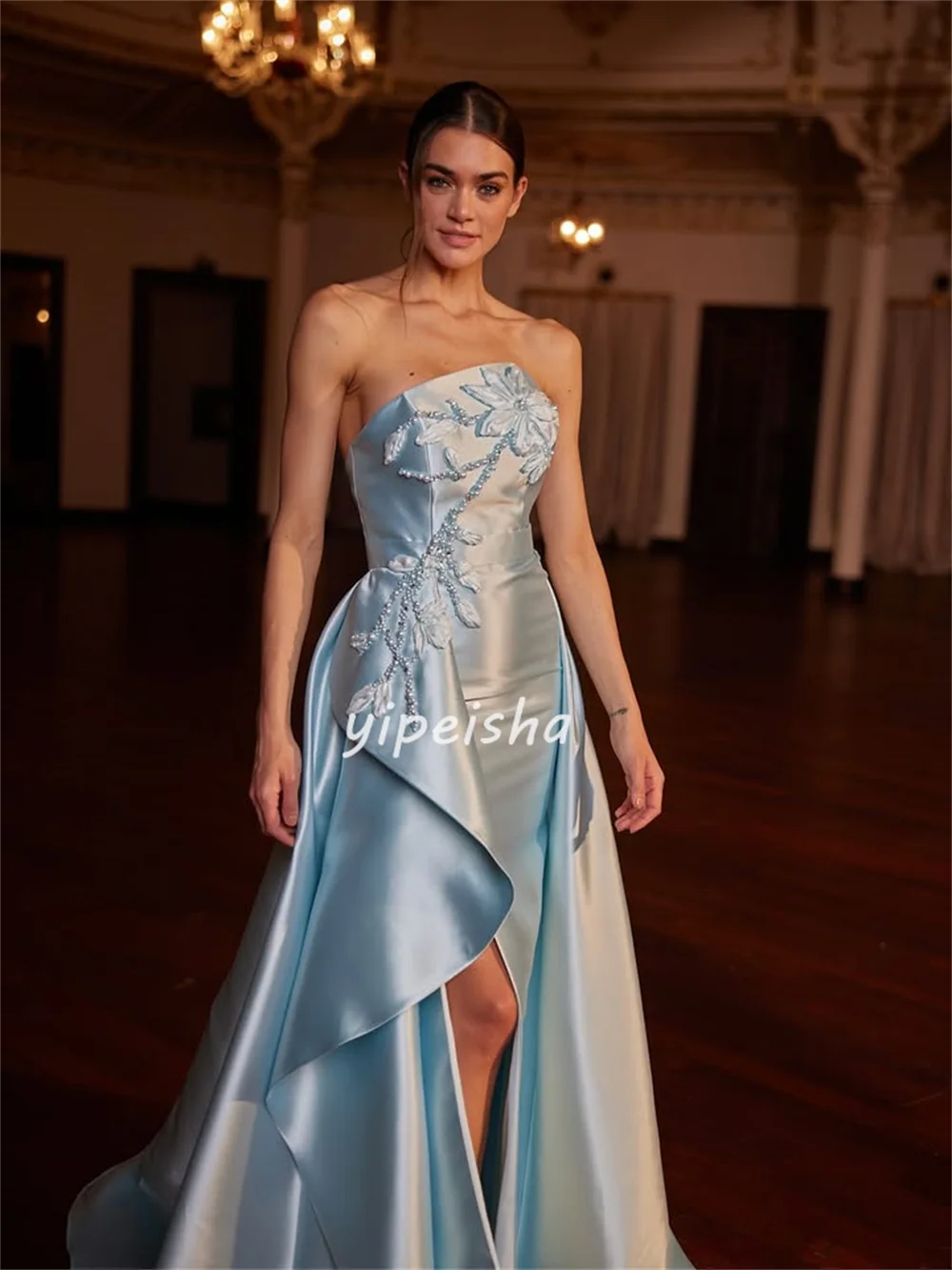 Personalizado exquisito a juego Charmeuse hecho a mano flor rebordear A-line vestidos largos sin tirantes vestidos para ocasiones a medida formales