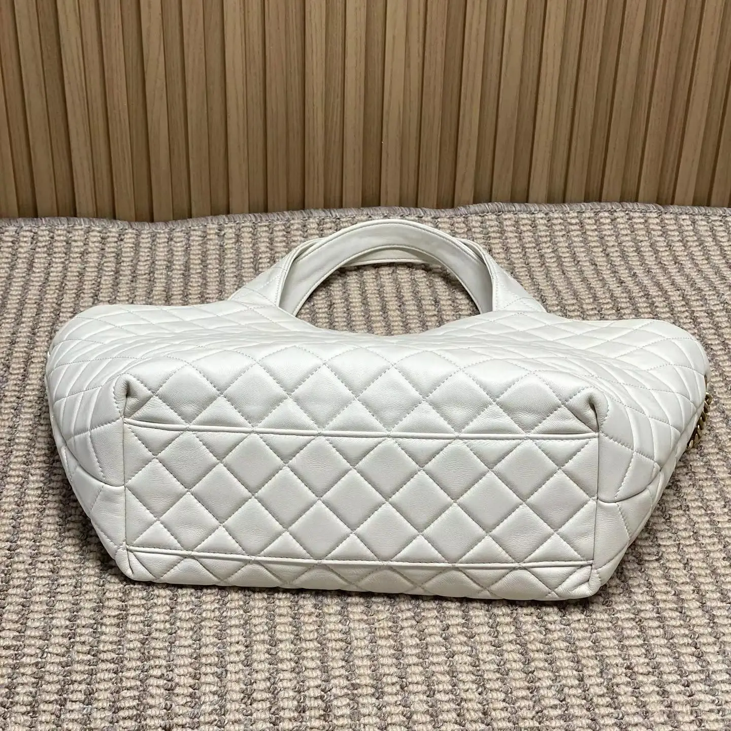 White Quilted Soft Leather Large Tote Purse, Ladies Hobo Shoulder Crossbody Bag