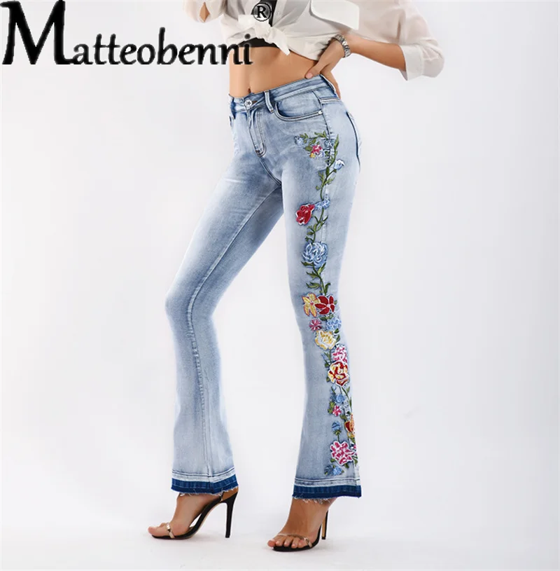 

New Elegant Embroidery Flared Jeans Women Vintage Button Splicing Denim Pants Ladies Commuter Wide Leg Trousers Streetwear 2025