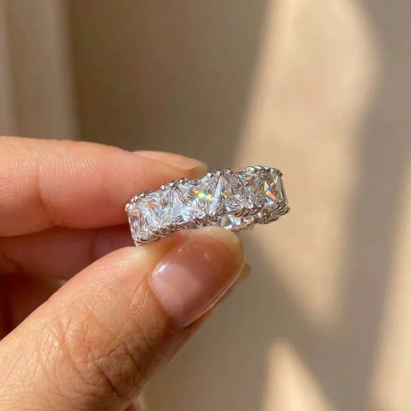 925 Sterling Silver Exquisite Wedding Band Promise Rings for Women Unique Triangle Cubic Zirconia Design  New Trendy Jewelry