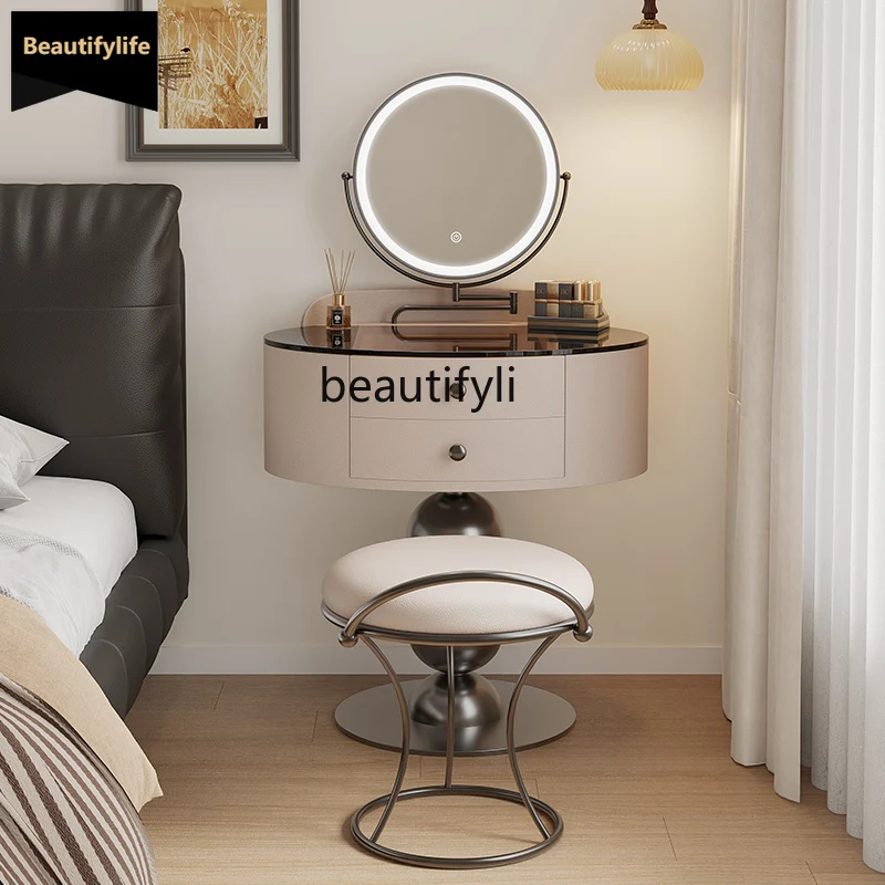 C06 Light Luxury So…