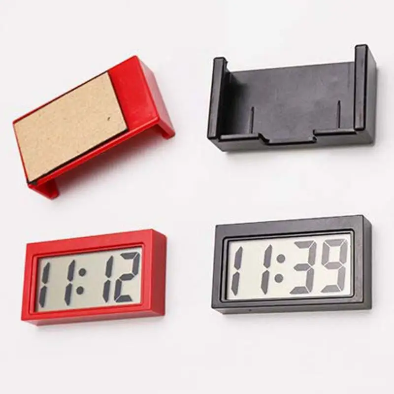 Piccolo orologio digitale Orologio a schermo grande alimentato a batteria per cruscotto dell\'auto Orologio per auto portatile Orologio leggero da