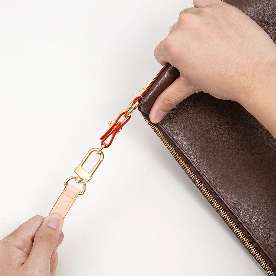 Vachetta Leather Extender Hardware Protector For LV Multipass Bag Cover Prevent Wear Buckle Prevent Abrasion Protective Buckle