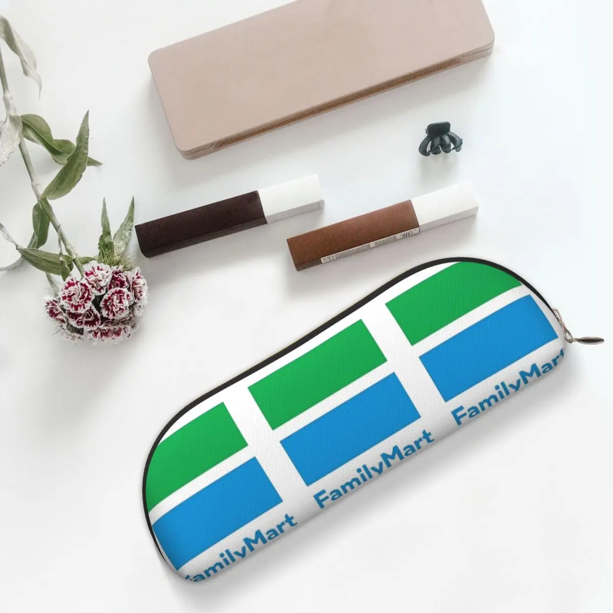 ファミリーマート鉛筆ケースペンホルダー収納文具用品大容量ペンボックス鉛筆バッグ学生ギフト用