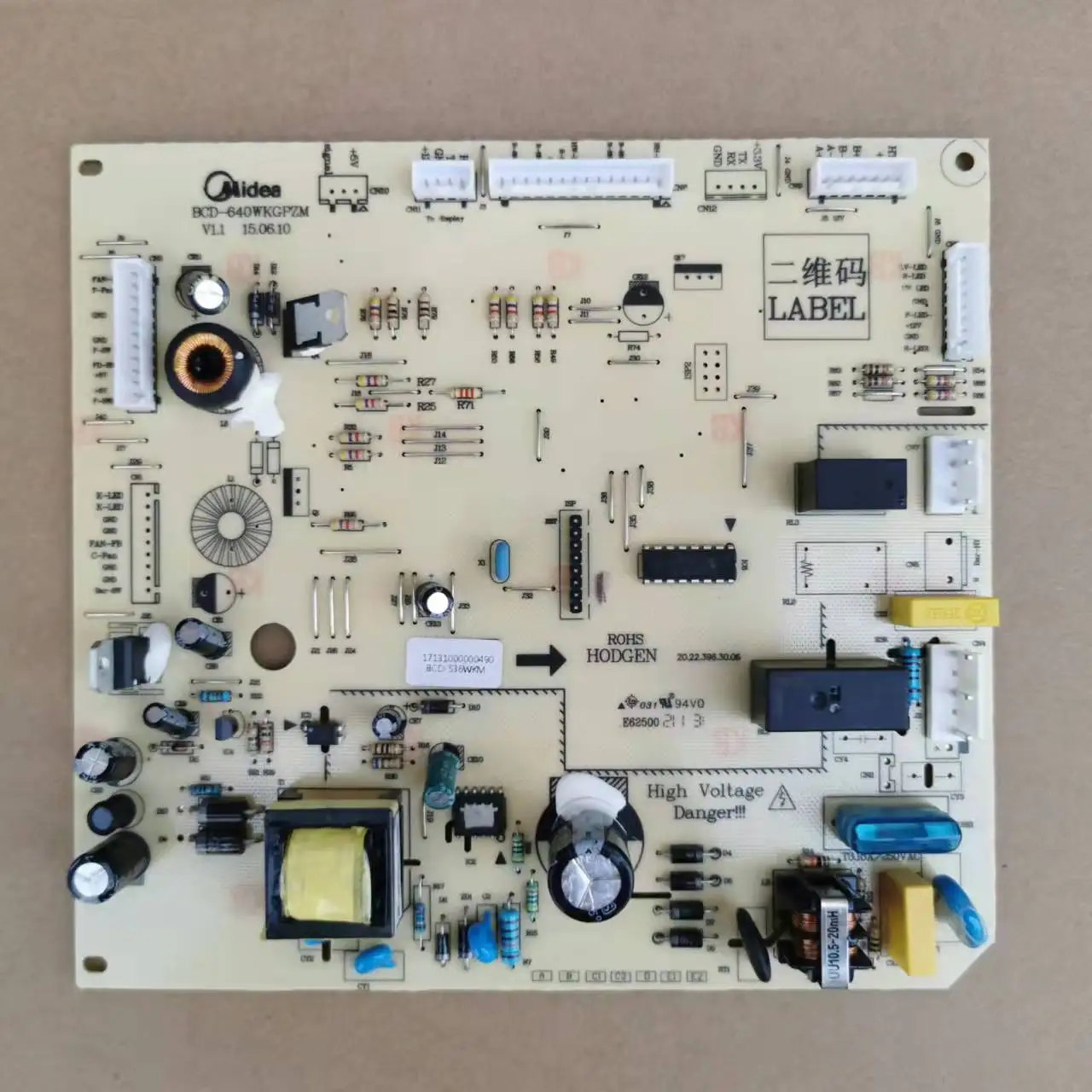 

Suitable for Midea Refrigerator BCD-536WKM Main Board Computer Board Power Board Control Board 17131000000490