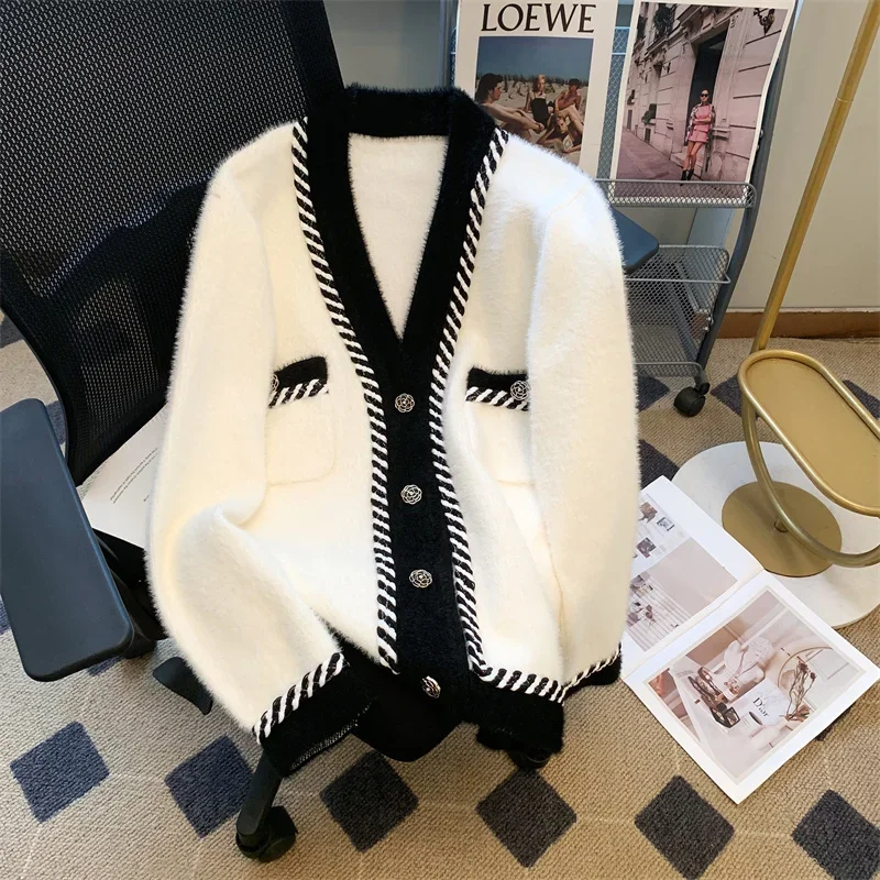 Vintage Elegant Plaid Knitted Cardigan Sweater for Women 2024 Autumn Winter Long Sleeve V-neck Tops Knitwear Fashion Chic Jumper