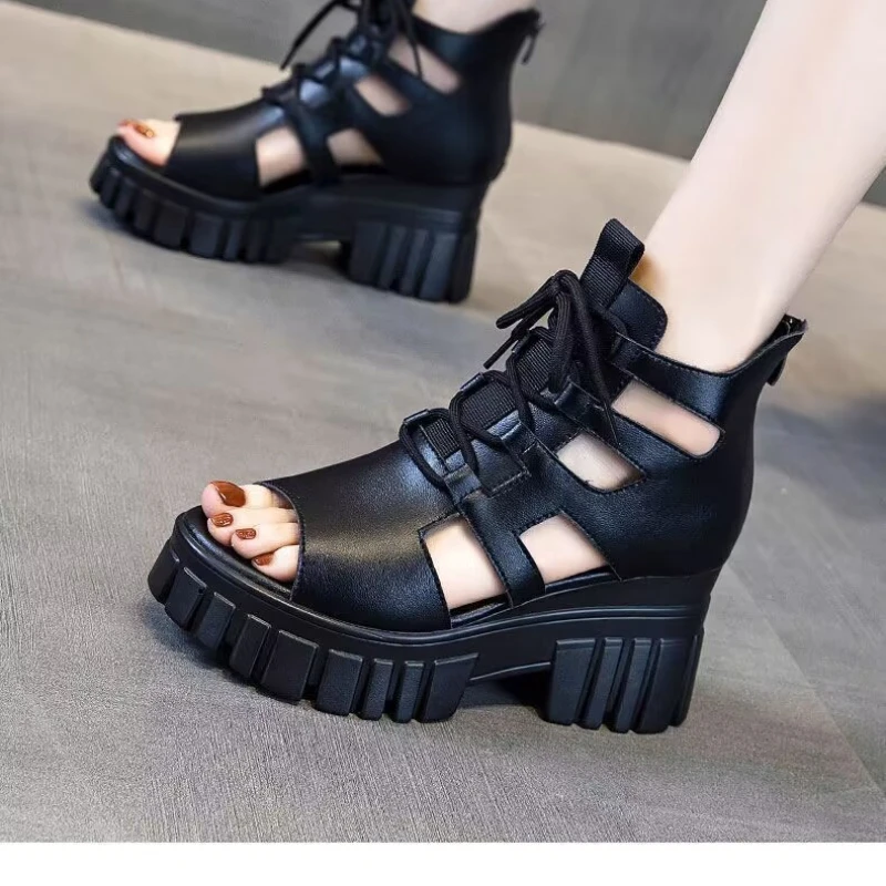 Hollowed-out Women Sandals Breathable Thin Roman Sandals for Women Thick Sole Beach Sandals Women High-heeled Platform Sandals