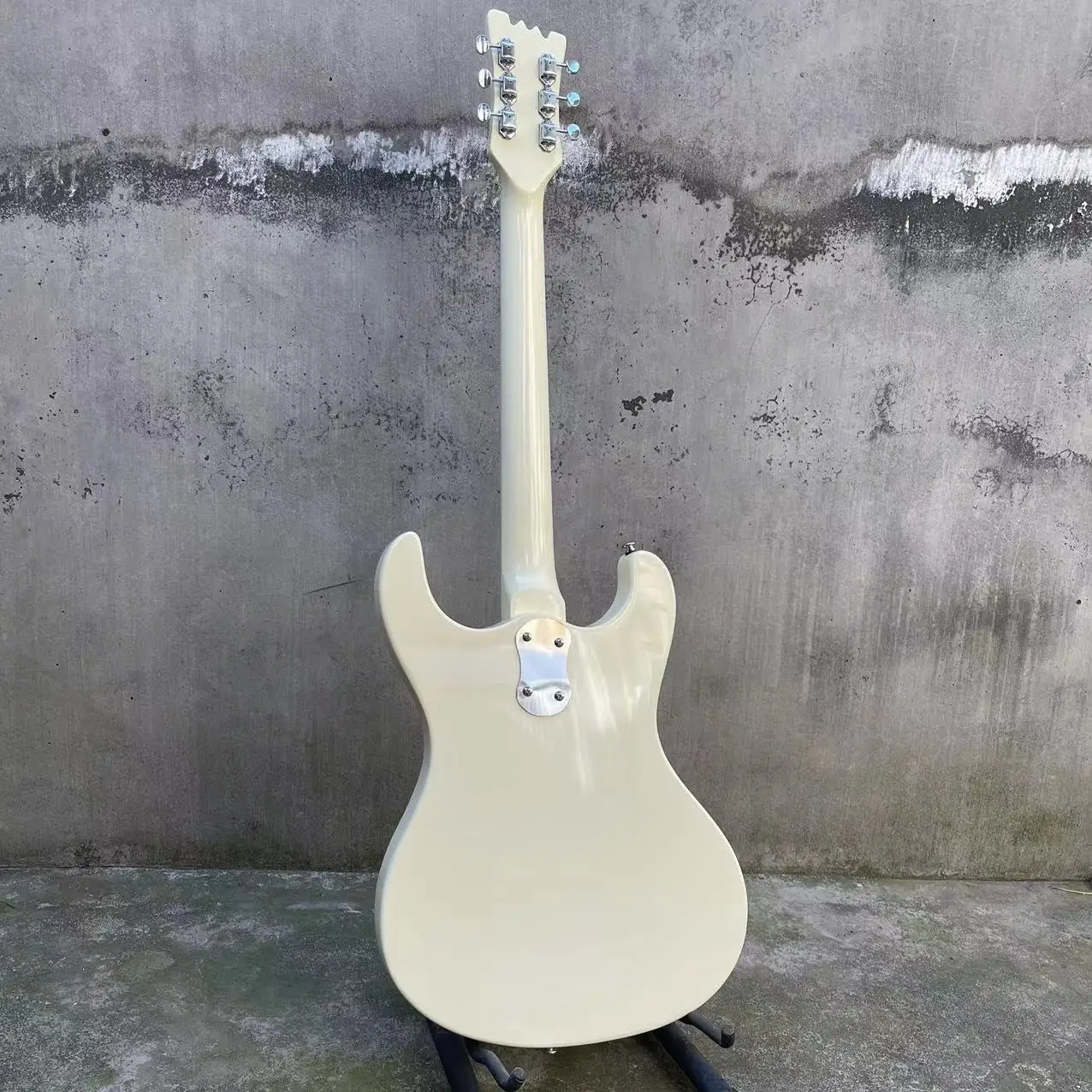 Custom 1965 Ventures Johnny Ramone Mosrite Mark II Deluxe White Electric Guitar