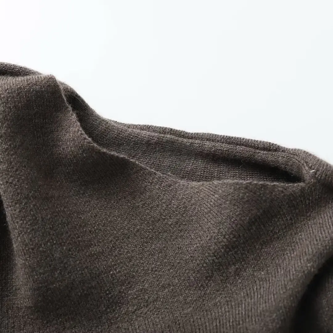 Nuovo commercio estero invernale Abbigliamento da donna francese in stile europeo e americano con cappotto e giacca lavorati a maglia con sciarpa