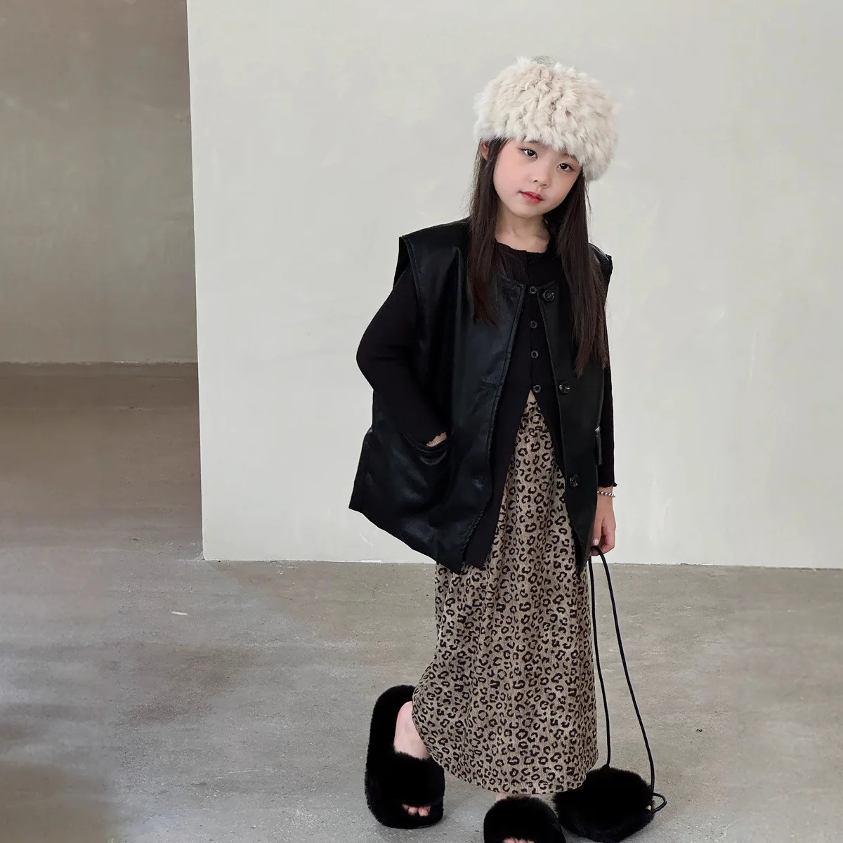 الفتيات الخريف والشتاء نمط جديد ليوبارد طباعة تنورة المخملية العمودي مستقيم أنبوب تنورة طويلة #3