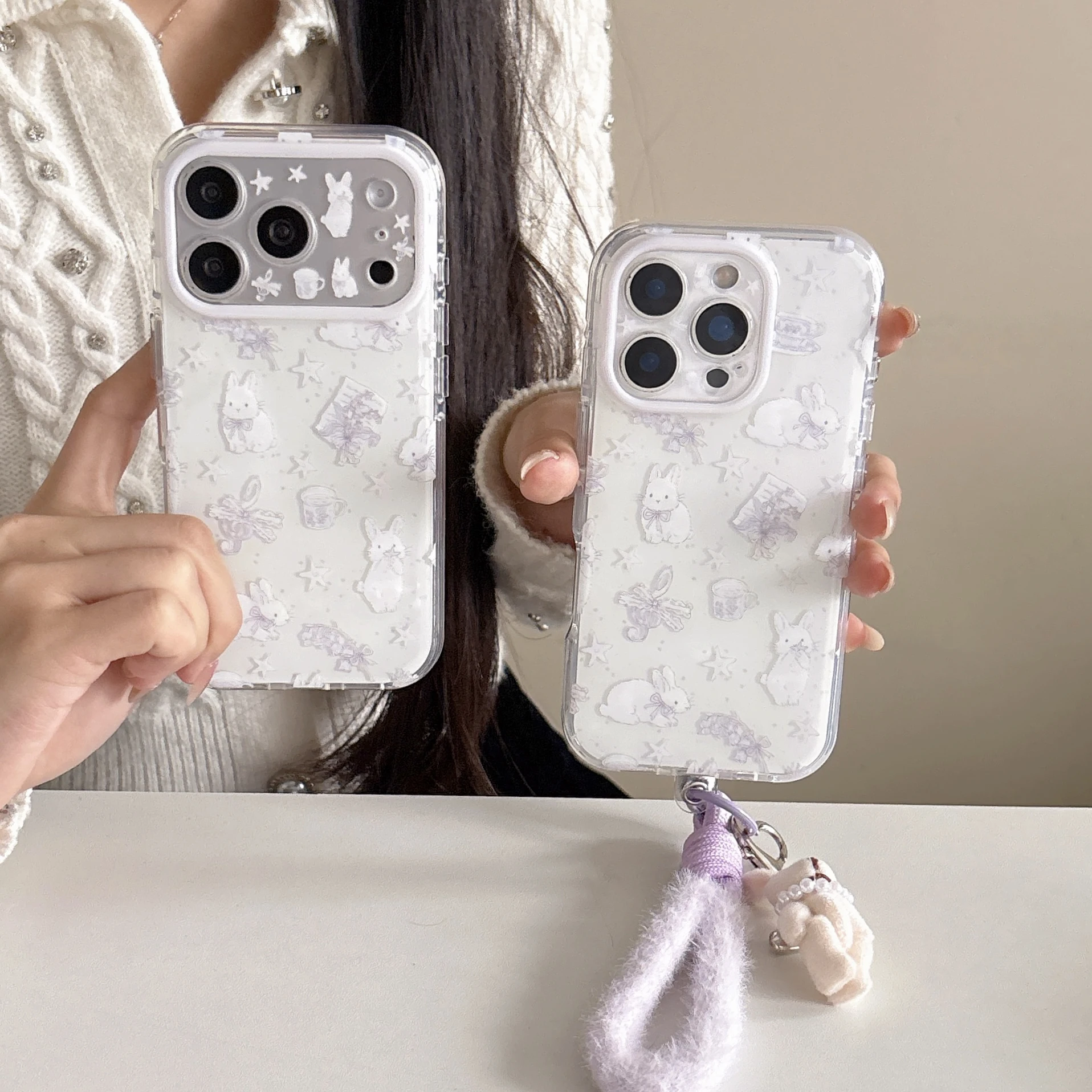 

Простой чехол для телефона Apple 17 Promax с кроликом и подвесной веревкой. Мультяшный стиль, 14 маленьких размеров, 15 функций защиты от падения.