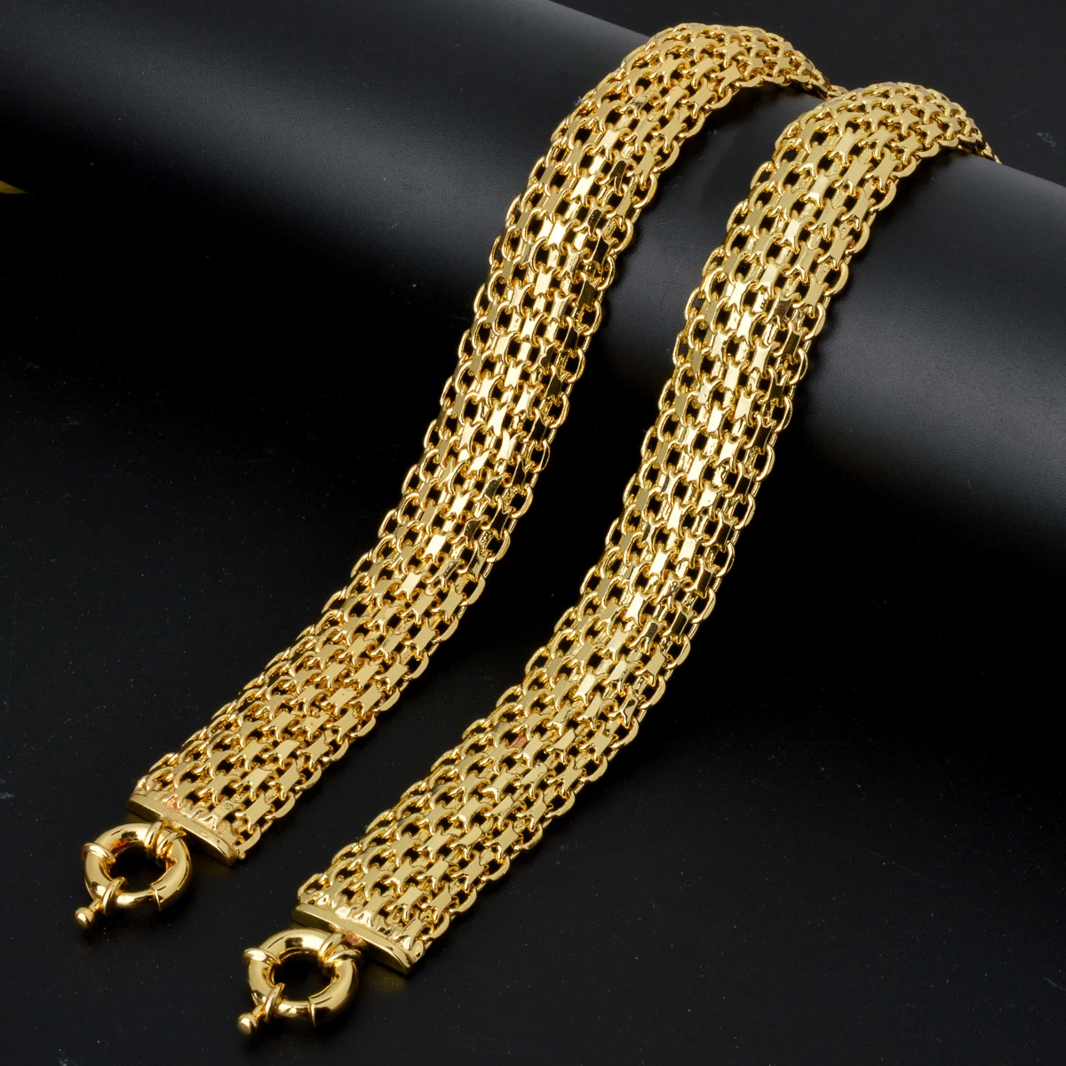 Dubai Copper Link Chain Bracelets for Unisex 18K Gold Plated Wristband Miami Curb Punk Classic Hand Jewellery Party Gift