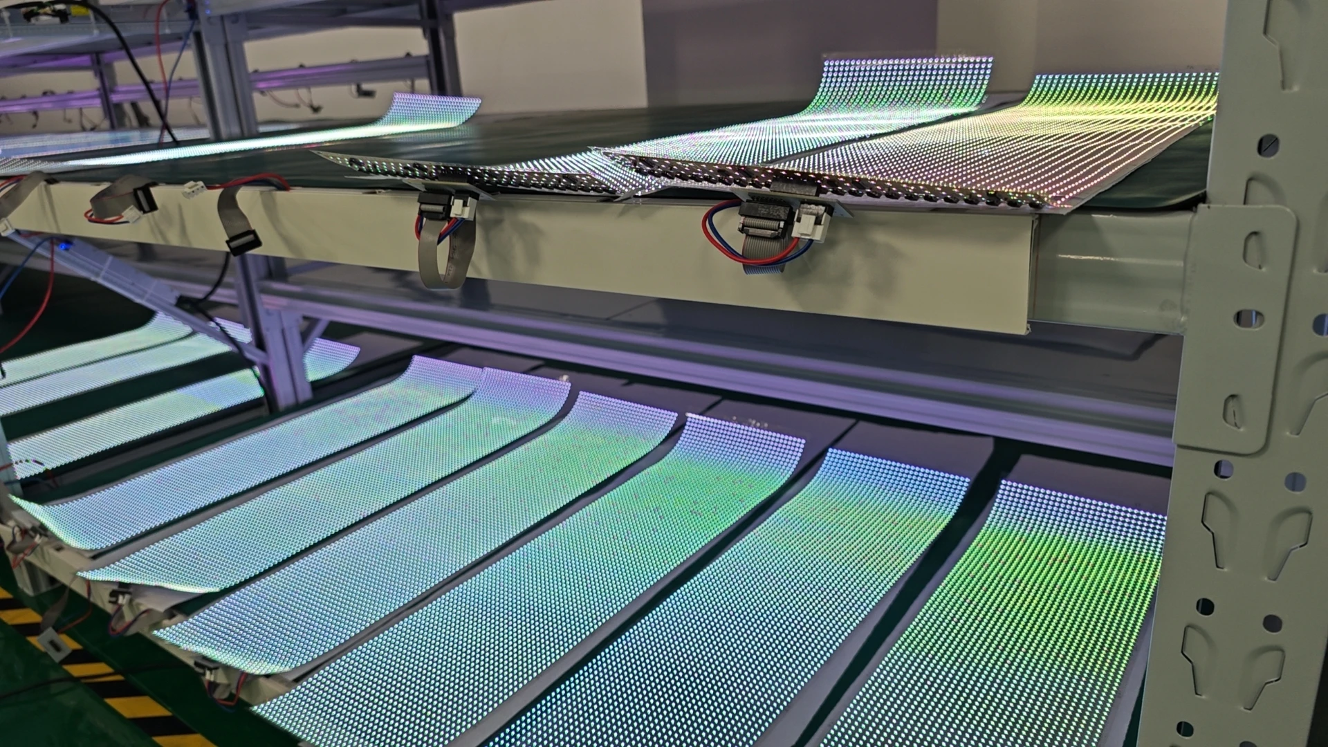 Light Emitting Diode Scroll Display Transparante Light Emitting Diode Filmscherm Reclame Flexibele glazen Light Emitting Diode