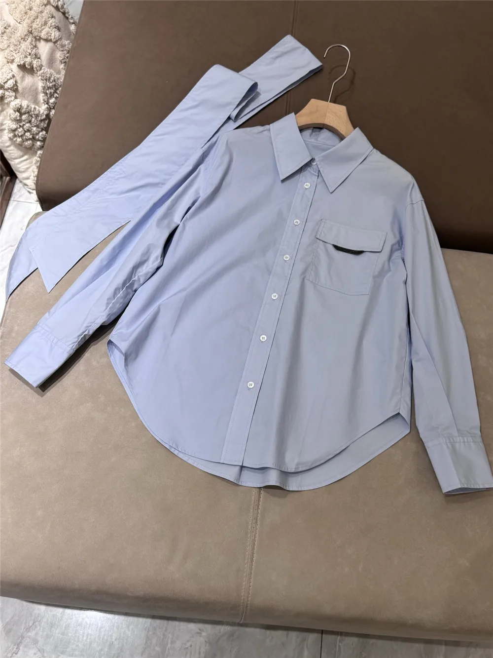 

25 Autumn New French Retro Loose and Slim Fit Versatile Long Sleeve Bow Collar Women's Shirt Top