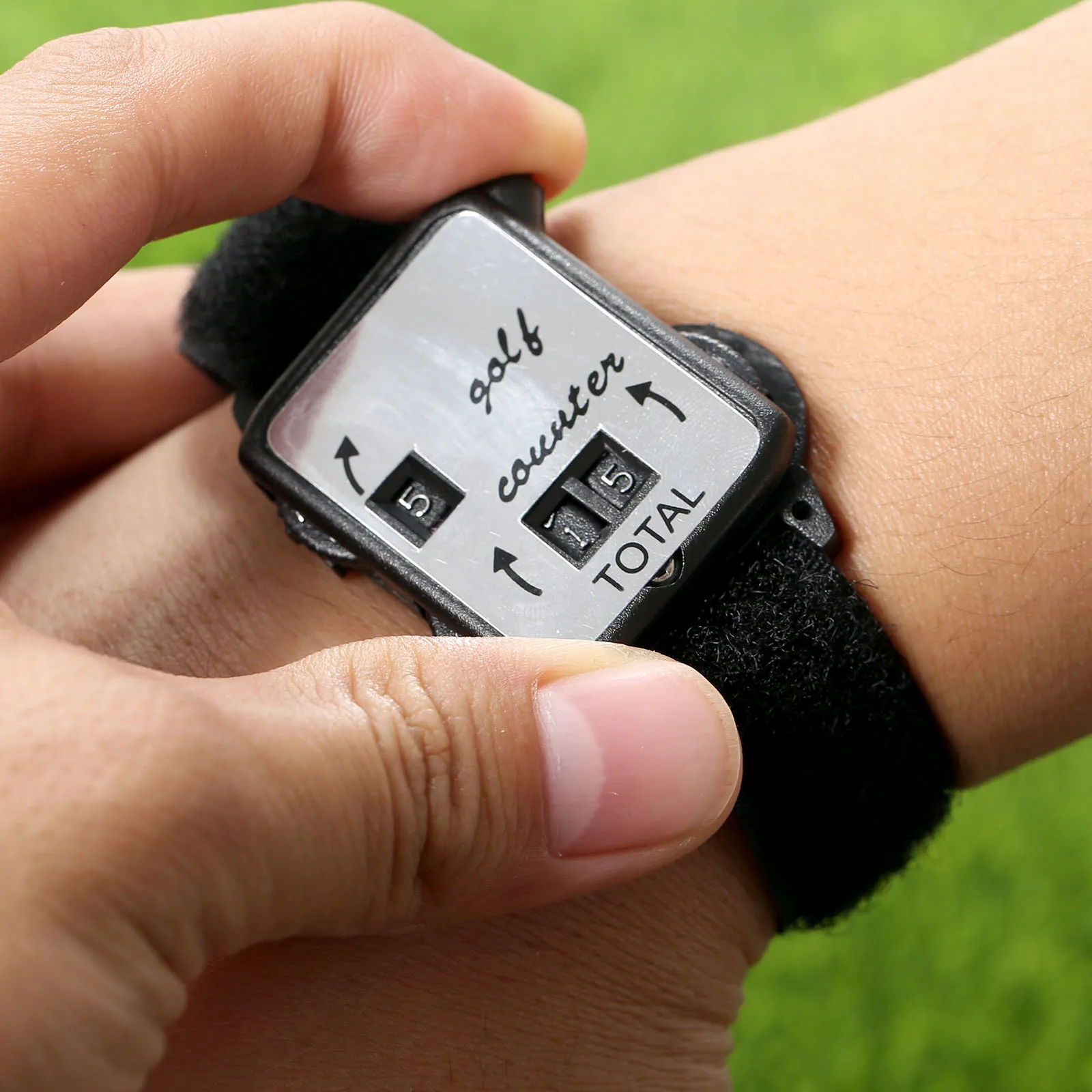 

1pc Black Wristband Golf Club Stroke Score Keeper Count Watch Golf Training Aids Putt Shot Counter Sports Golf Accessories
