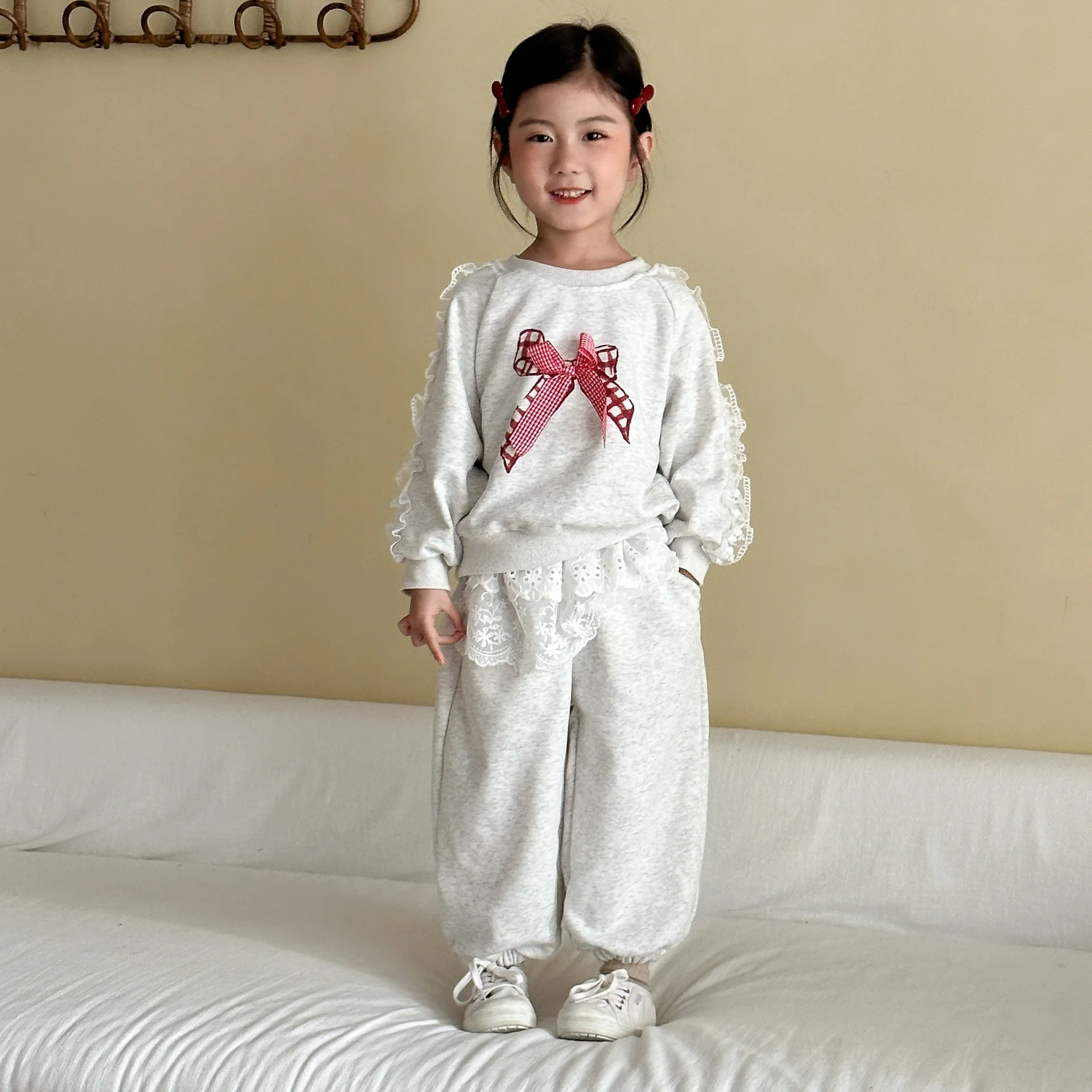 

Autumn New Girls' Casual Sportswear Grey Long Sleeve Lace Bow Top+Pants Korean Version Two-piece Set Simple Children's Clothing