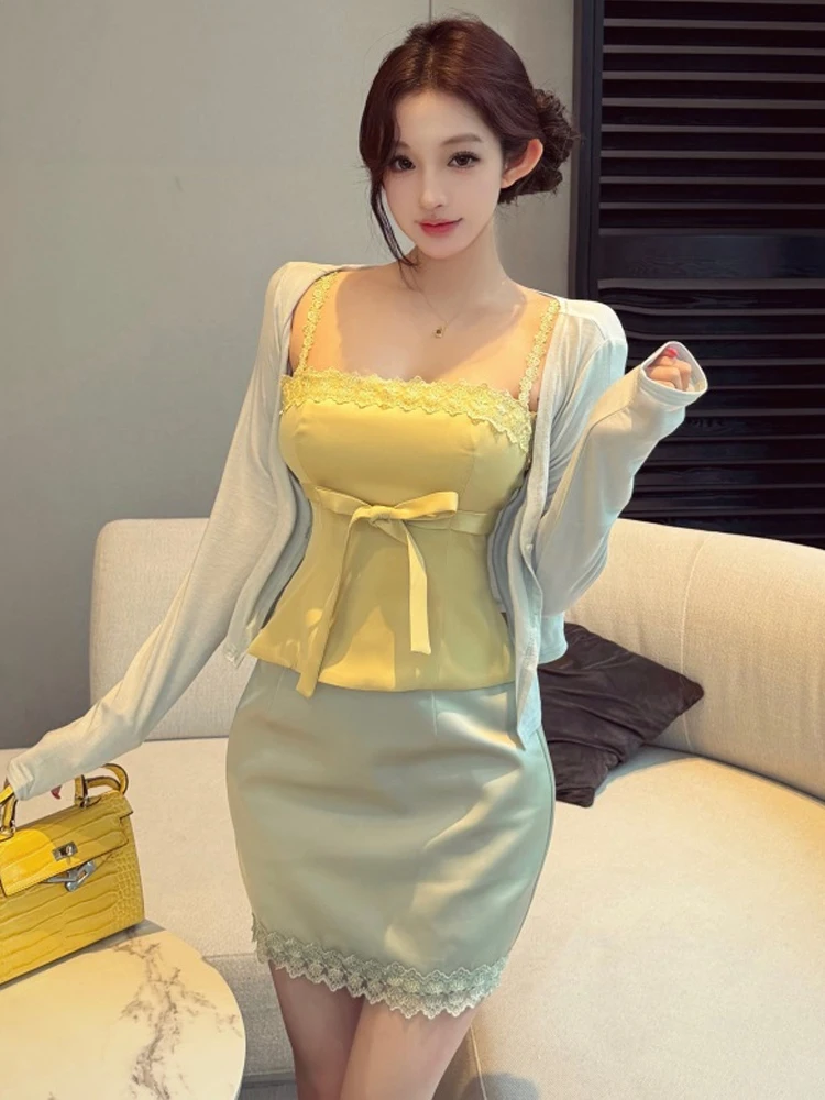 

Sweet Sexy Lace Trim Fitted Knot Strap Vest Long Sleeve Open Cardigan Top Slimming Half Skirt Set Women's Fashion