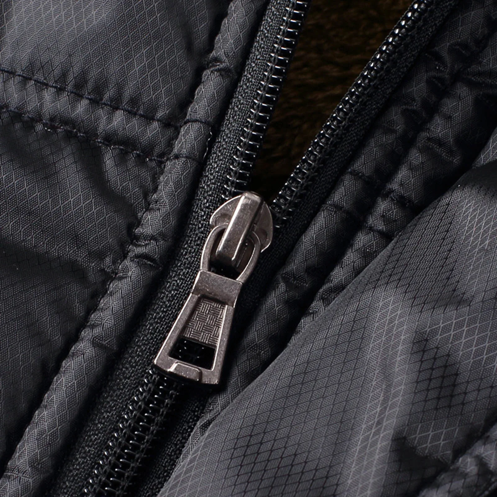 2024 Winter Thick Men Outdoor Parka Coat Plus Size Plush Linings Warm Jacket Male Big Pockets Snow Windbreak Outwear Parkas