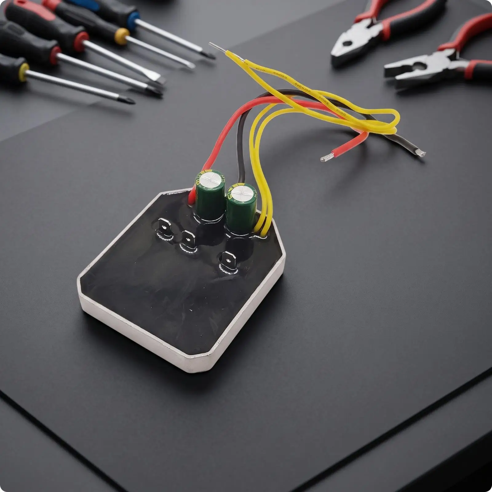 Replacement Electric Chain Saw Controller for Battery Trimmer Brushless Motor Power Tool Accessory