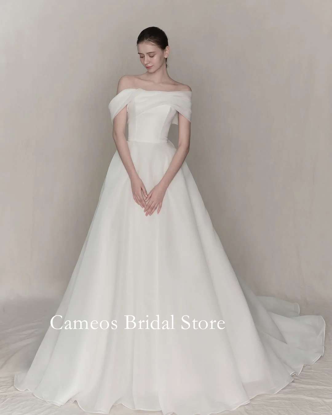 

SONDR Customized Organza Wedding Dresses Sleeveless Ivory Off the Shoulde Korea Ball Gowns Brides Gowns Women Bridal Dresses