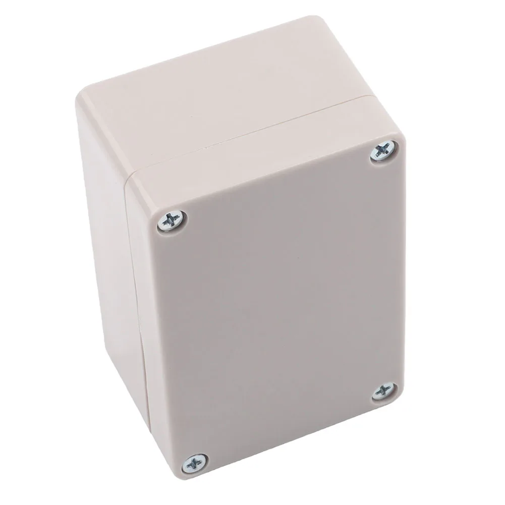 200x120x113mm IP65 Rated Outdoor Junction Box for Secure Housing of Electrical Terminals and Connectors in Open Air
