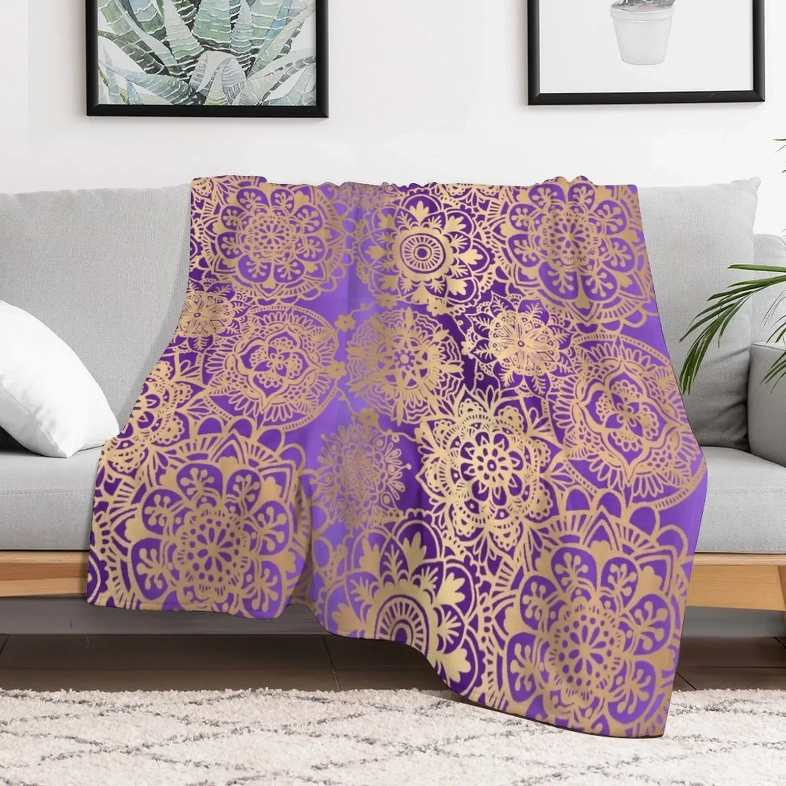 

Purple and Gold Mandala Pattern Throw Blanket for winter Decorative Sofas Blankets