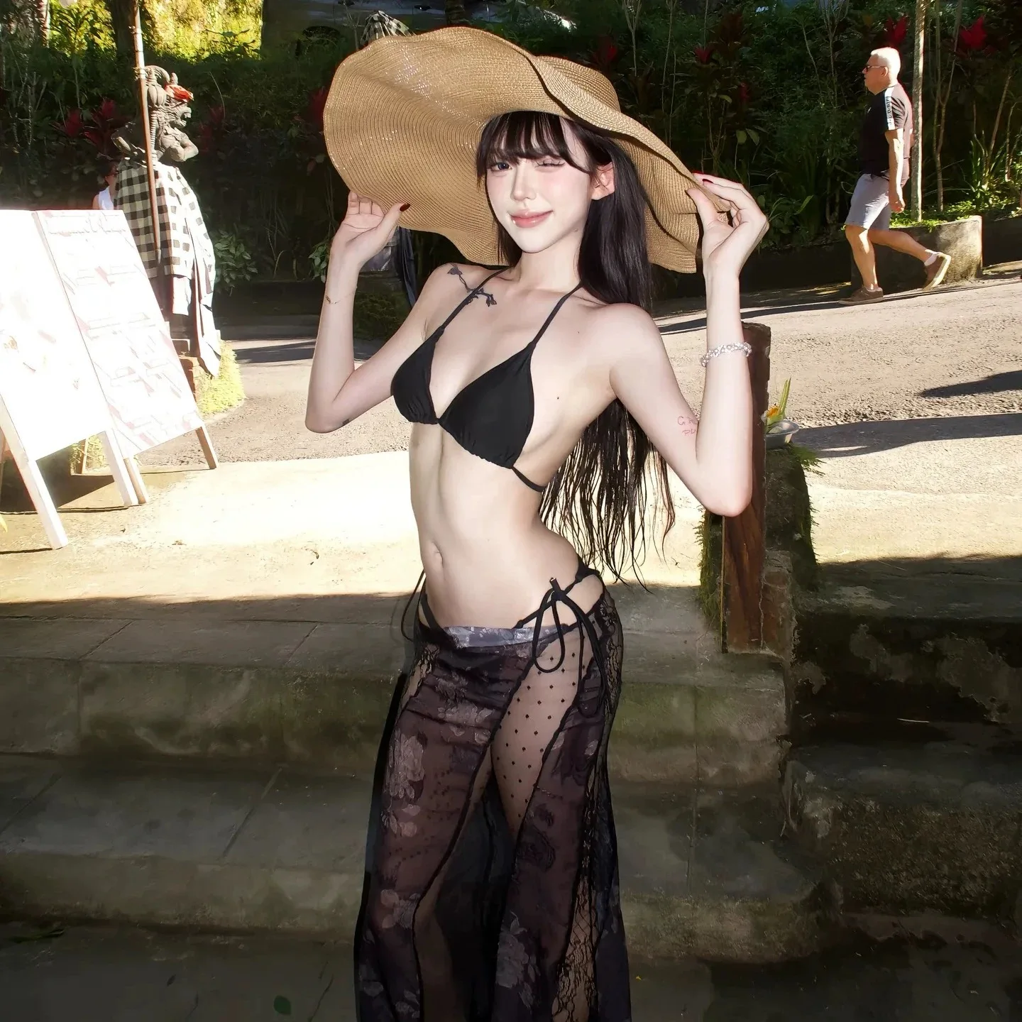

Women's Swimwear Black Print Bikini Strapless Vacation Onsen Sexy Beach Skirt Three-Point Style Small Chest Binding
