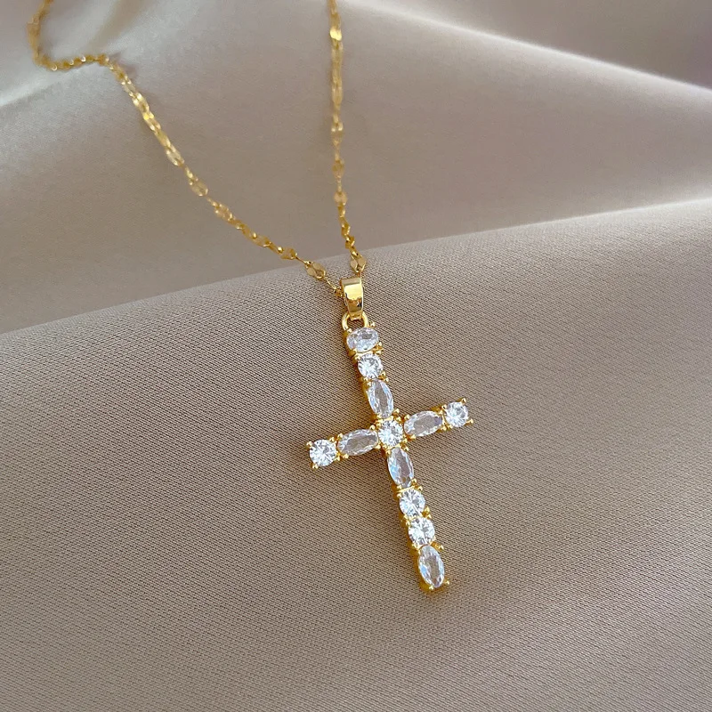 Gorgeous Cross Copper Inlaid Zirconia Pendant Jewelry Fashionable Ladies Prayer Blessing Elegant Stainless Steel Chain Gift