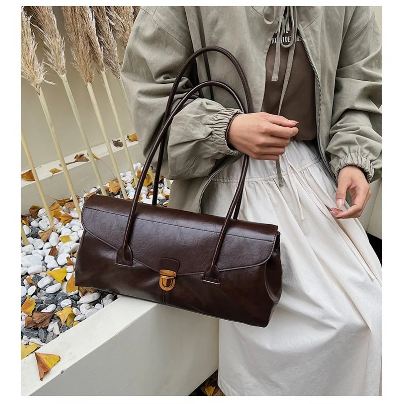 حقائب يد نسائية أنيقة مصنوعة من الجلد الصناعي تتميز بمظهر يومي عصري وخفيف الوزن وناعم #2