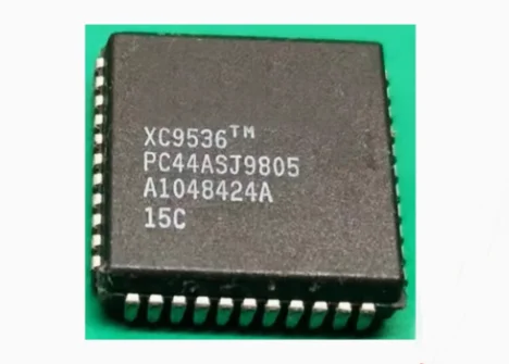 100% جديد XC9536 PC44 XC9536-15PC44C PLCC44