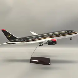 1:130 Scale Model Royal Jordanian B787 Aircraft Air Airlines With Light and Wheel Diecast Resin Airplane Collection Display Fan