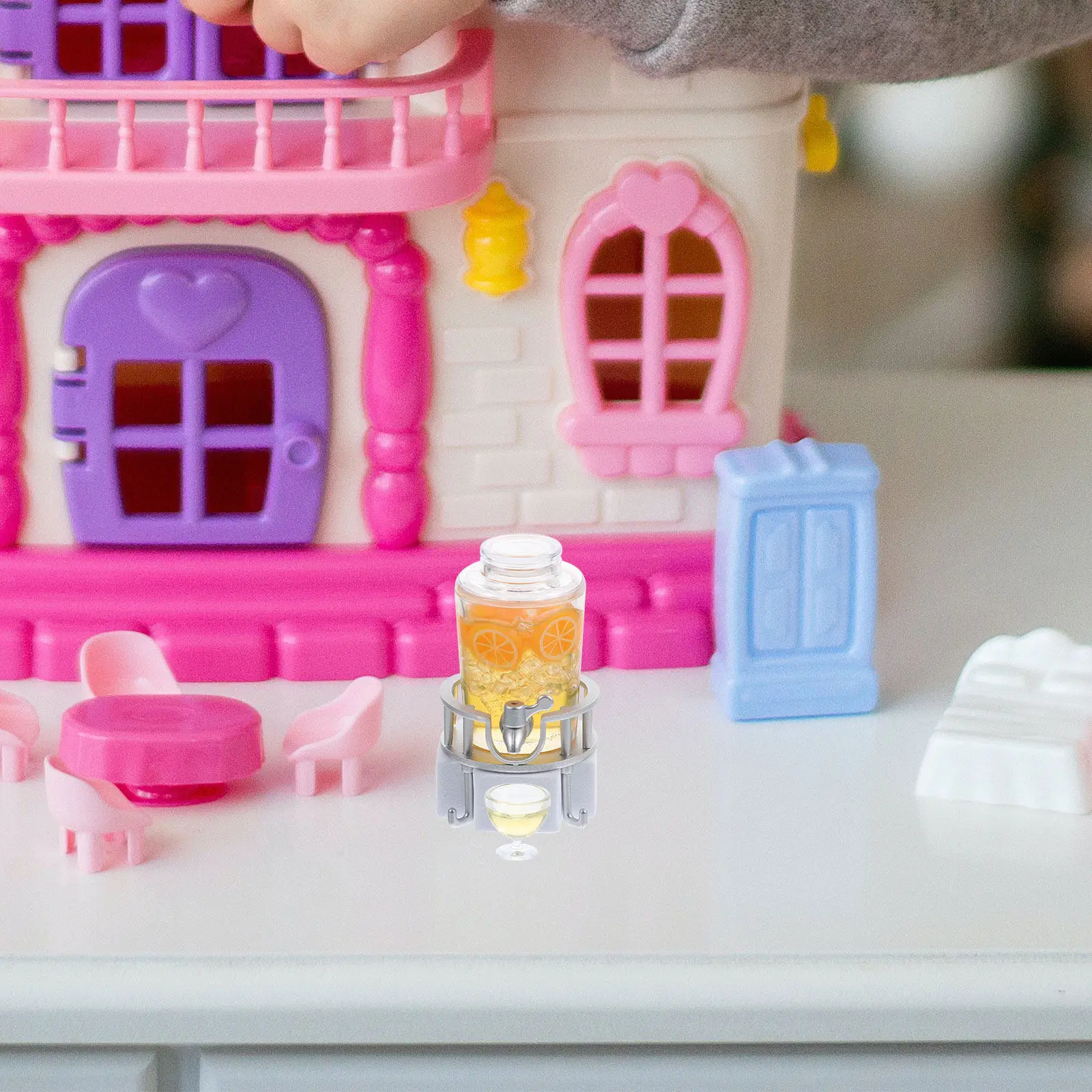 

Mini House Drink Decor Miniature Juice Barrel Small Resin Juice Bucket Smooth Surface Miniature Bar Accessory Home Kitchen Cafe