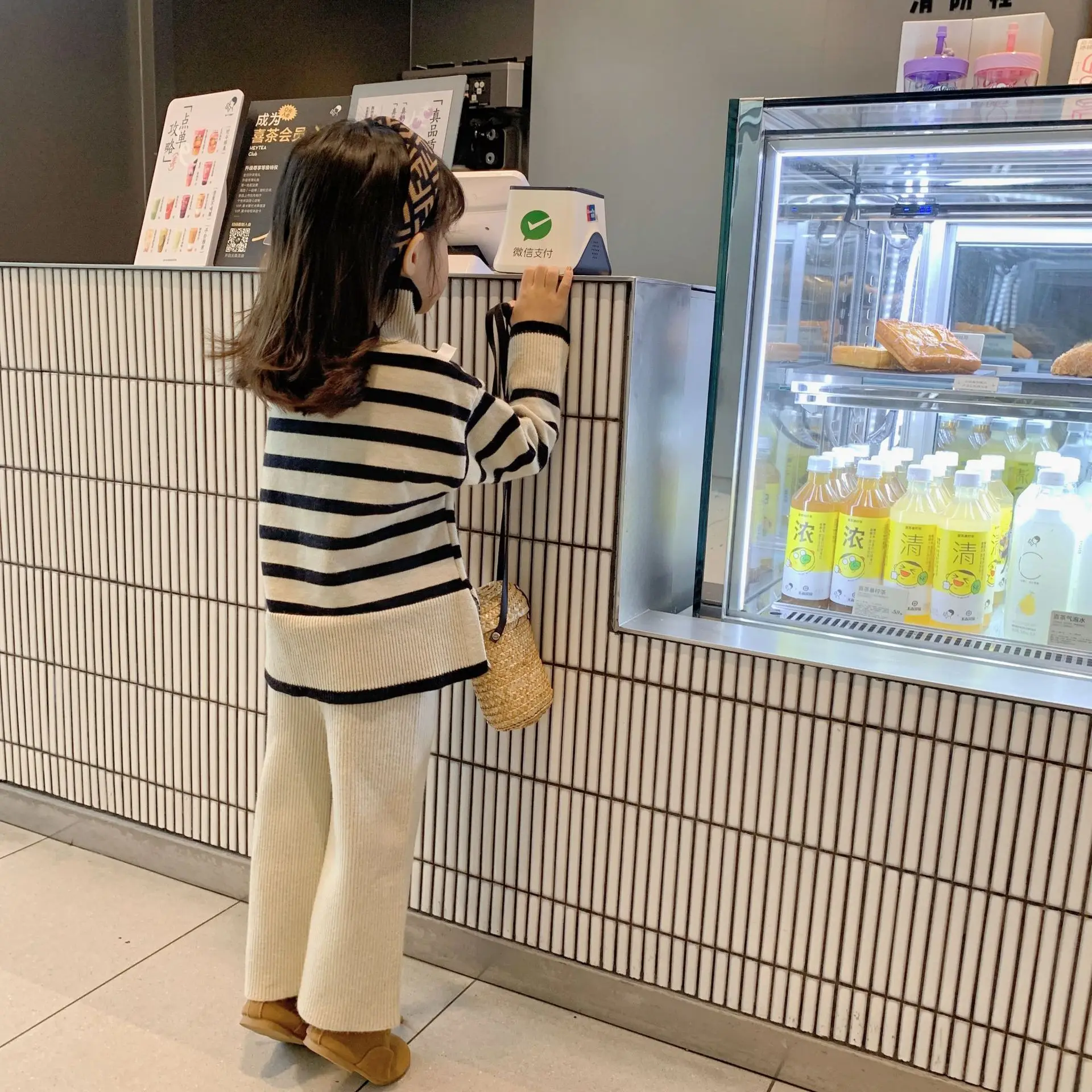 Children set 23 Autumn New Korean Style Sweater Wide Leg Road Suit Girls Fashionable Stylish Striped Knitted Two-Piece