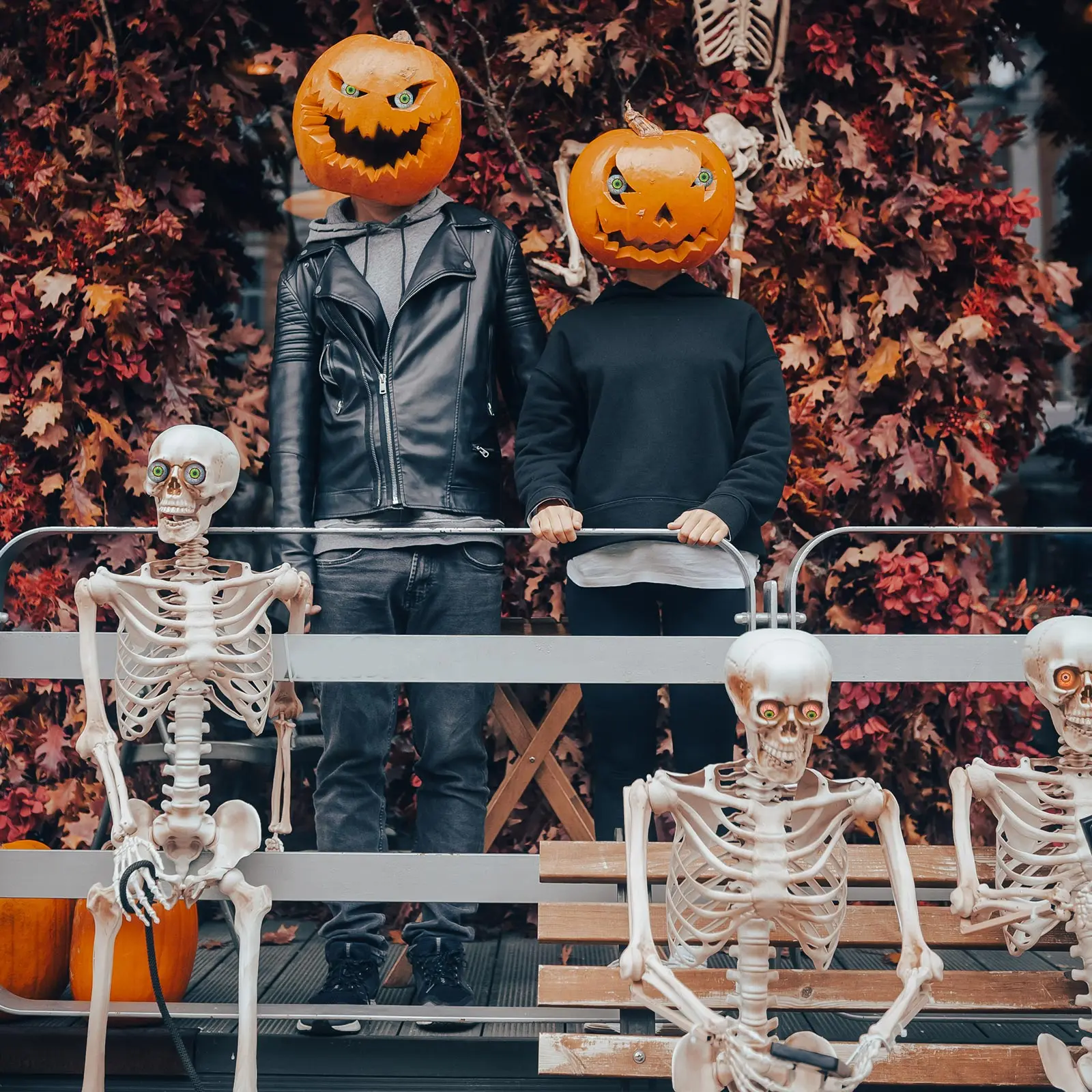 Halloweenowe Skaczące Oczy 10 szt. Kolorowe Piłeczki do Skakania dla Dzieci Upominki na Przyjęcia Zabawki Straszne Śmieszne Gadżety Prezent