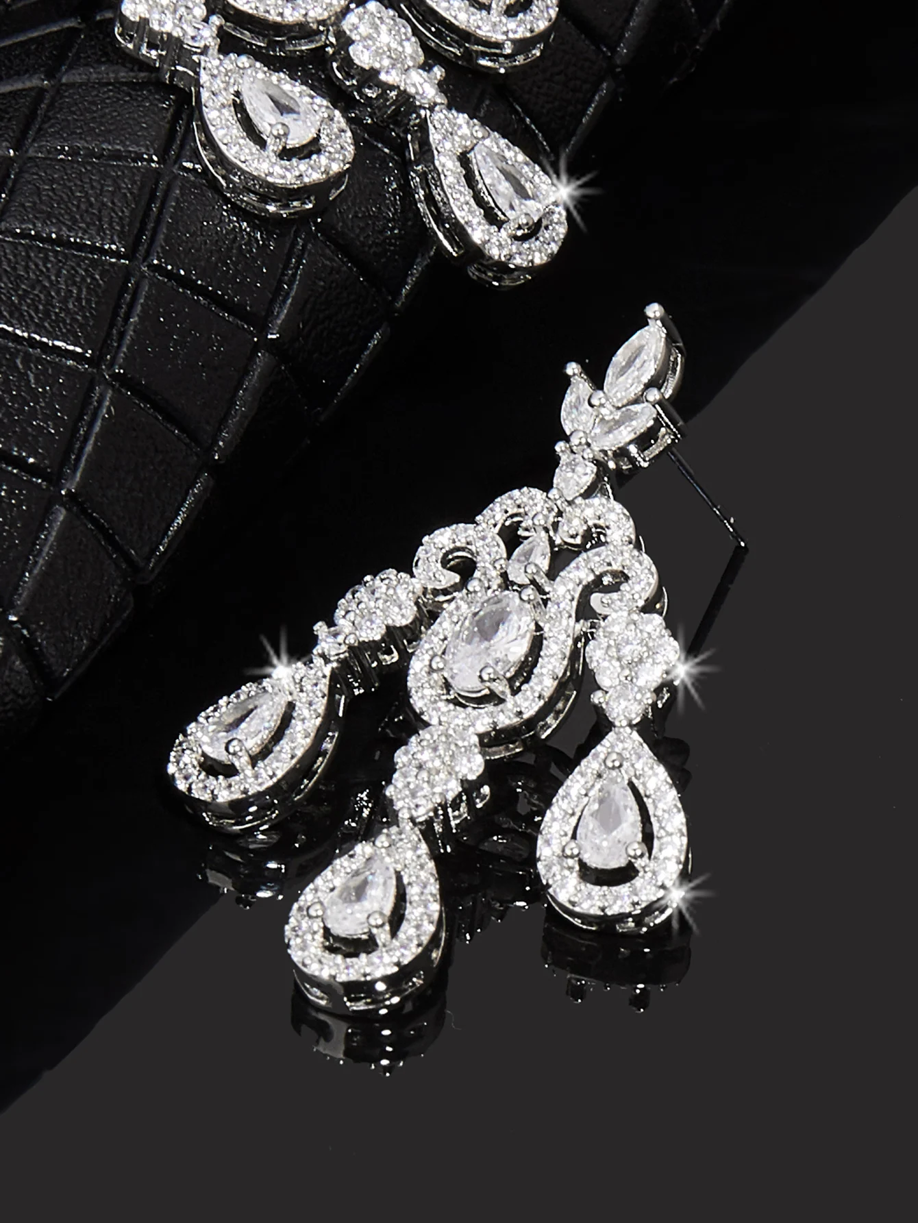 Vintage Wedding Party Jewelry Accessories Gorgeous Cubic Zirconia Big Long Luxury Bridal Earring for Women