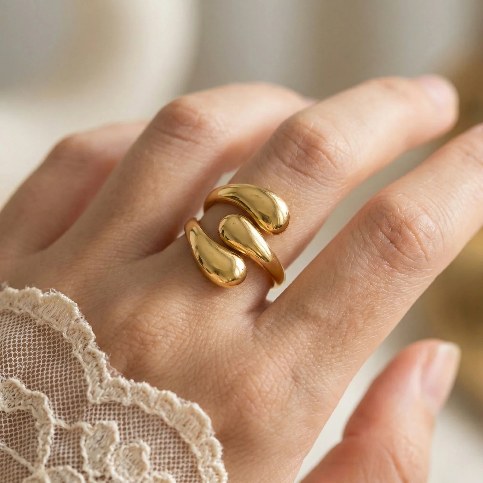 Verstellbarer Offener Ring Dreischichtiger Flüssigmetall-Tropfenform Edelstahl Wasserdichter Party-Fingerring für Frauen