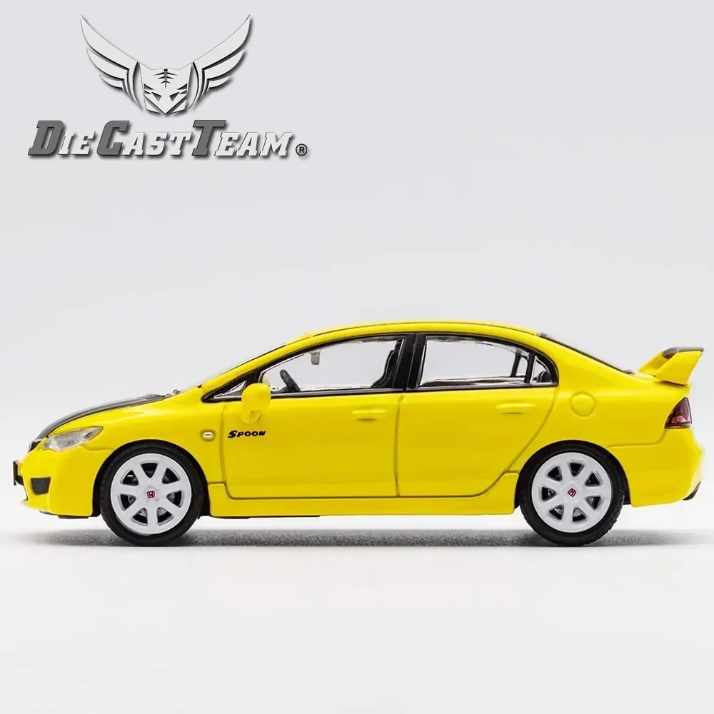 DCT 1/64 FD2 Model 8th Generation Honda Civic Type R Metal Alloy Diecast Car Model Boys Toy Gift Christmas